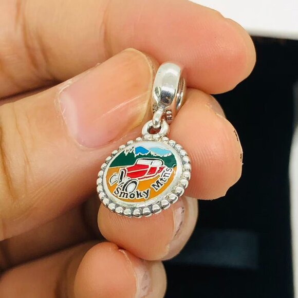 ✨🔥Pandora Smoky Mountain Exclusive Dangle charm - Picture 2 of 4